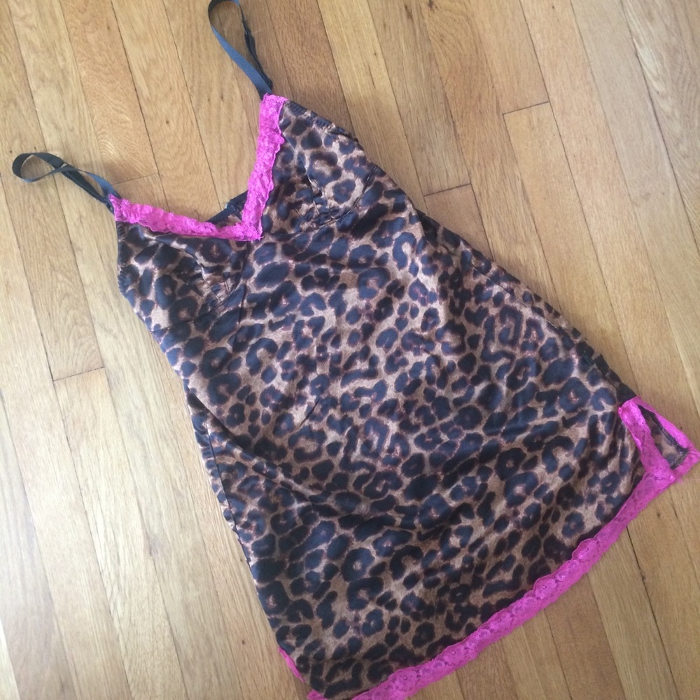 Sz S Leopard Print Nightie